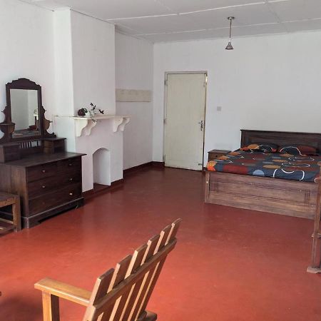 Chilly Croc Hostel Nuwara Eliya Extérieur photo