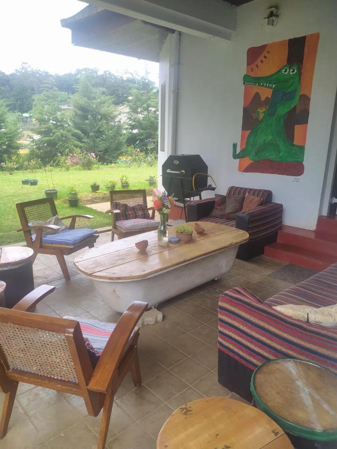 Chilly Croc Hostel Nuwara Eliya Extérieur photo